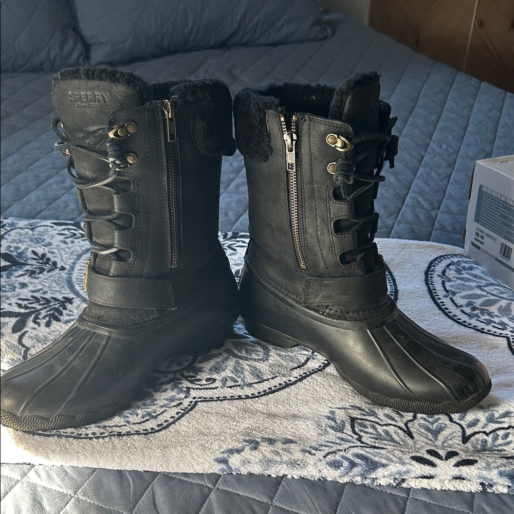 Sperry Women's Black Insulated Boots 9M - Picture 3 of 5